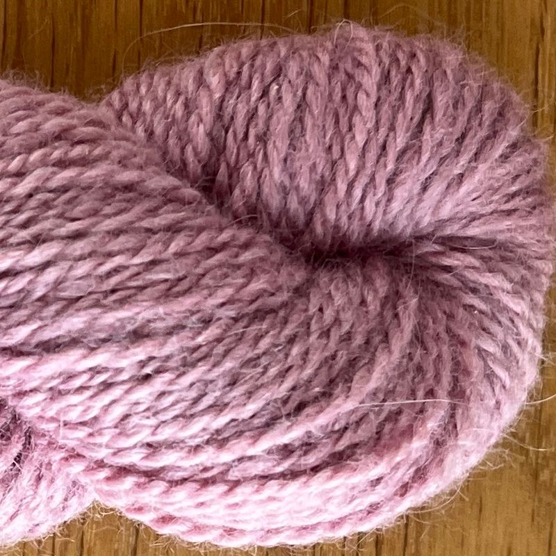 Angora - rhodoniet